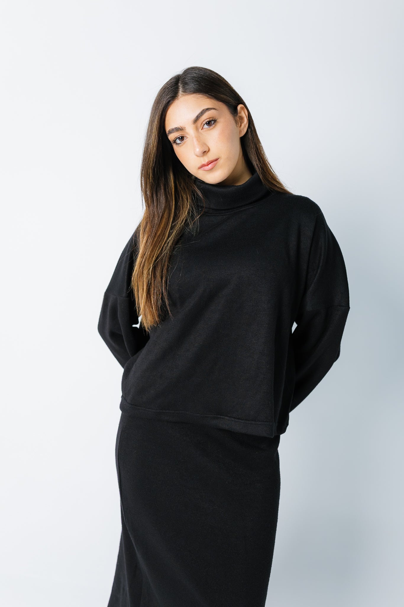 Knitted Skirt Set - Black